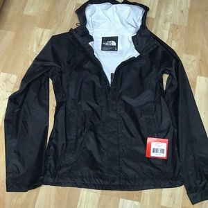 NWT - NORTHFACE rain jacket size XS